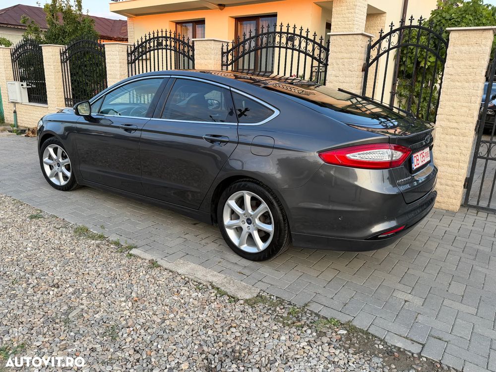 Ford Mondeo 2.0 TDCI ECOnetic Start-Stopp Titanium - 21