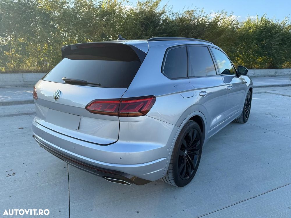 Volkswagen Touareg 3.0 V6 TDI SCR 4Motion Automatik R-Line - 17