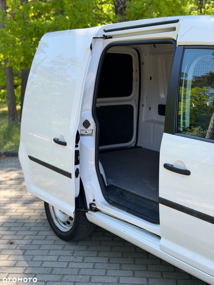 Volkswagen Caddy - 12