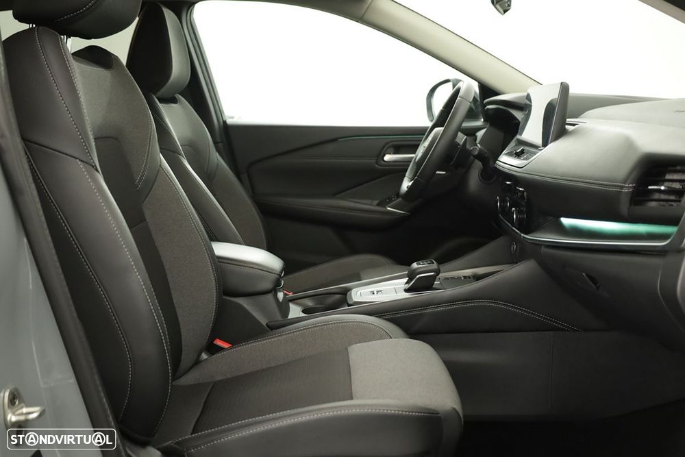 Nissan Qashqai 1.3 DIG-T N-Connecta LED Xtronic - 20