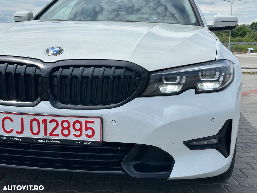 BMW Seria 3 320d AT MHEV - 12
