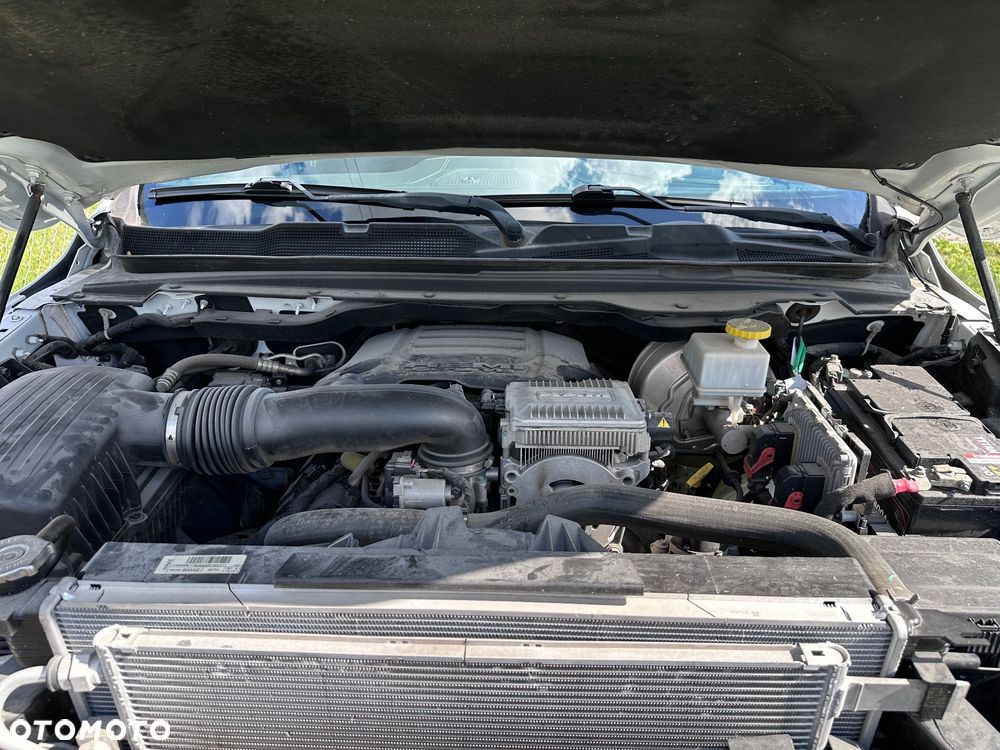 Dodge RAM - 38