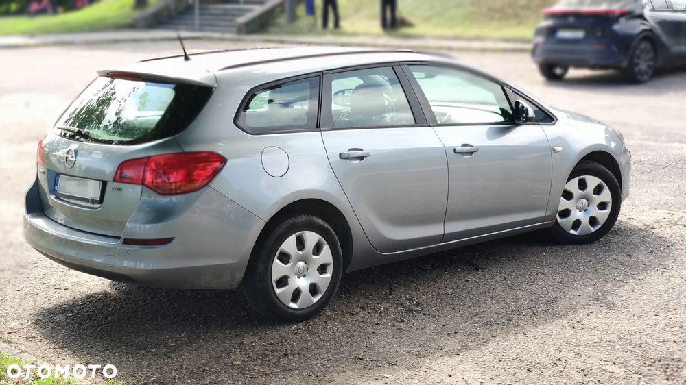Opel Astra 1.7 CDTI Enjoy - 5