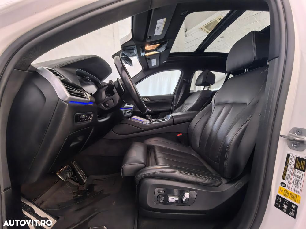 BMW X6 xDrive40i AT MHEV - 17