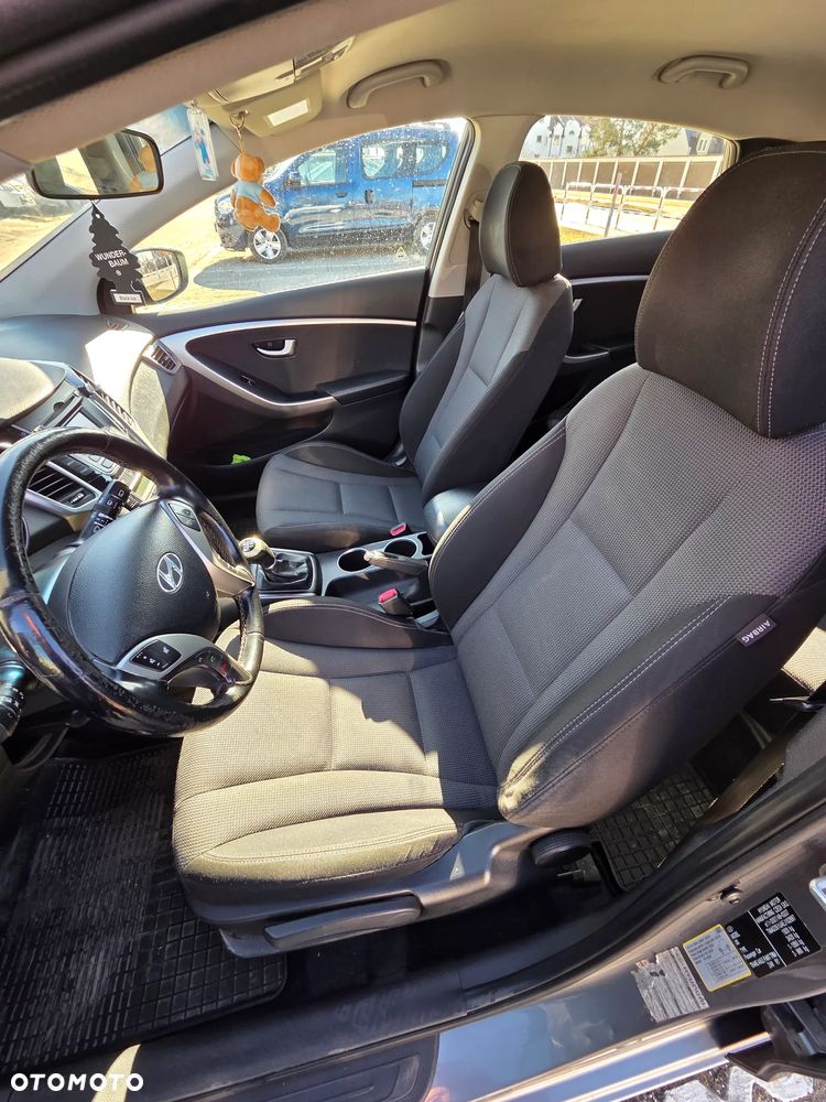 Hyundai i30 1.6 CRDi Comfort - 10