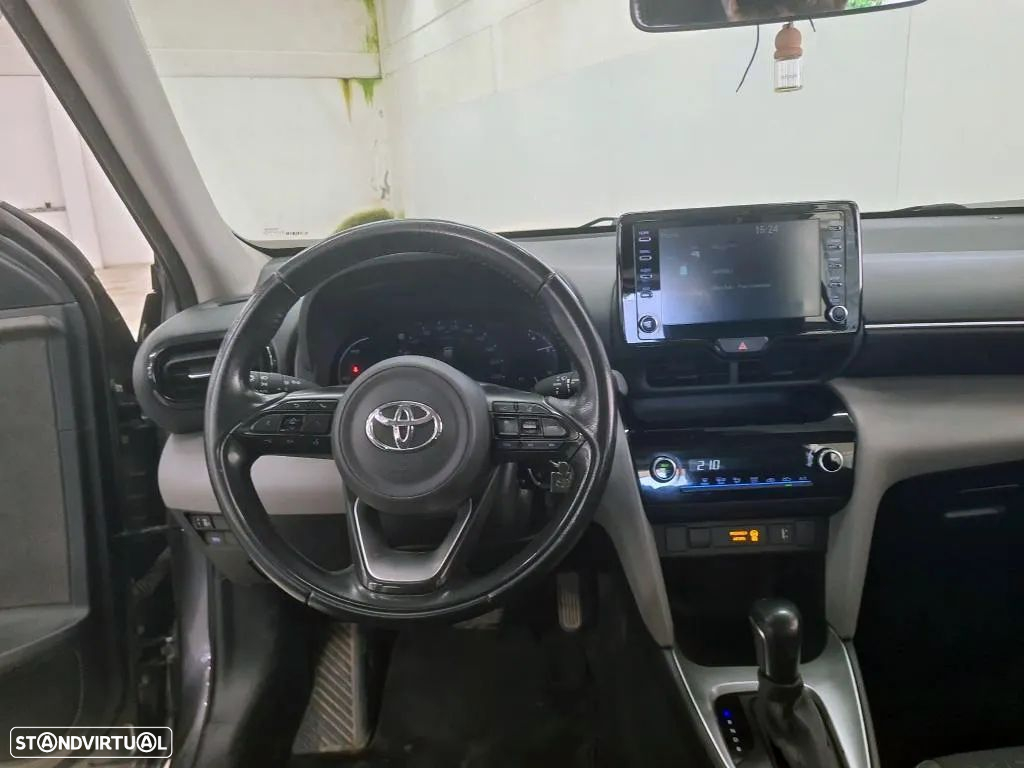 Toyota Yaris Cross 1.5 HDF Comfort - 9