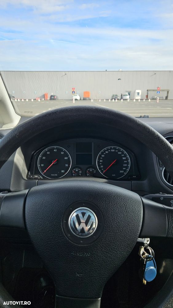 Volkswagen Golf Plus 1.6 Trendline - 12