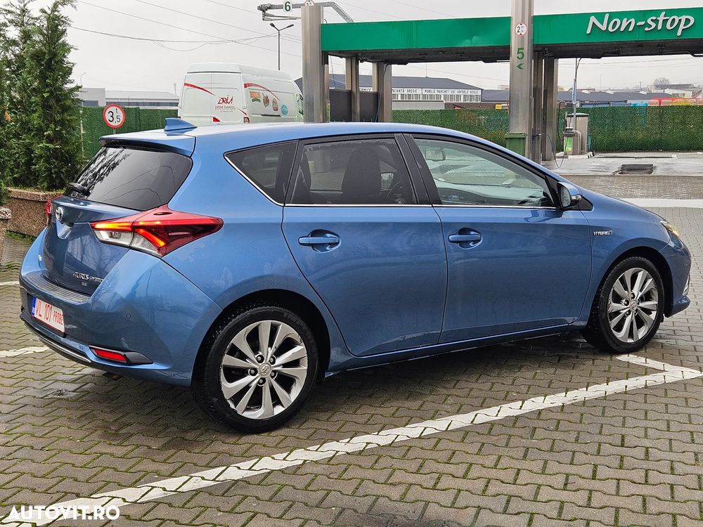 Toyota Auris 1.8 Hybrid Executive - 10