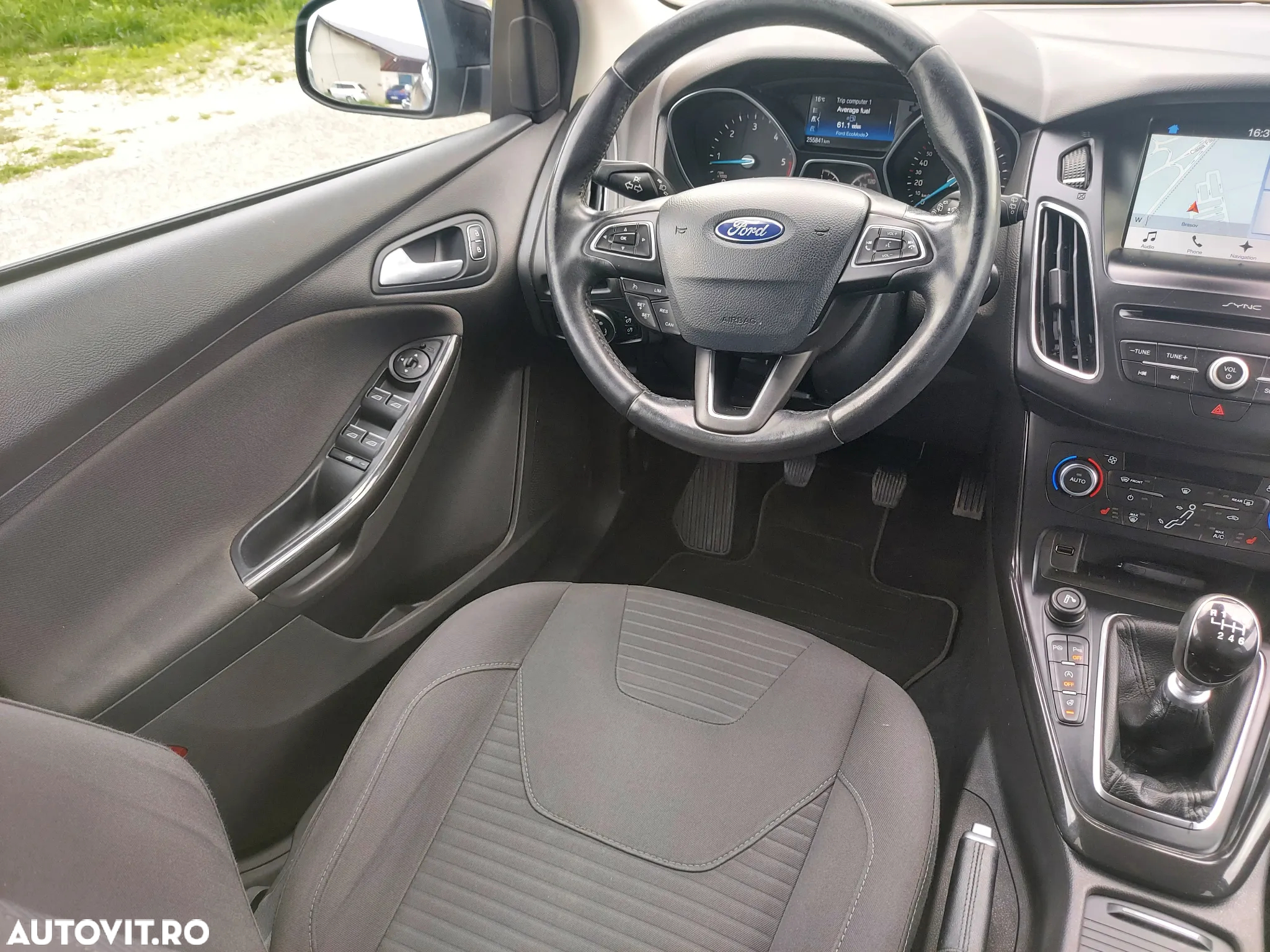 Ford Focus 1.5 EcoBlue Start-Stopp-System TITANIUM - 21