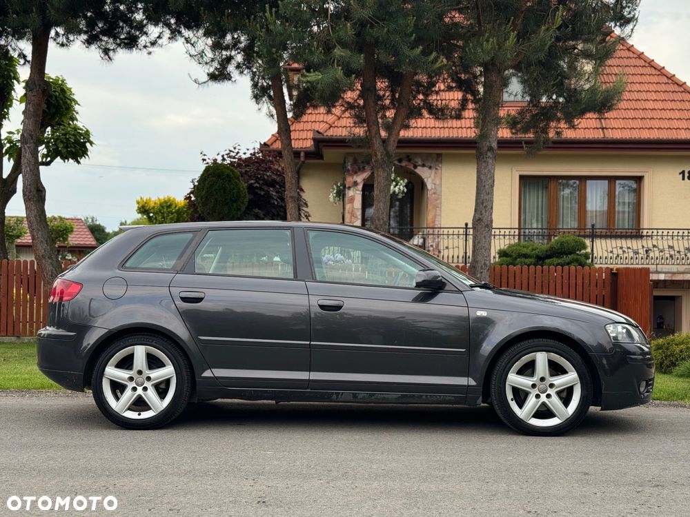 Audi A3 Sportback 1.9 TDI Ambiente - 2