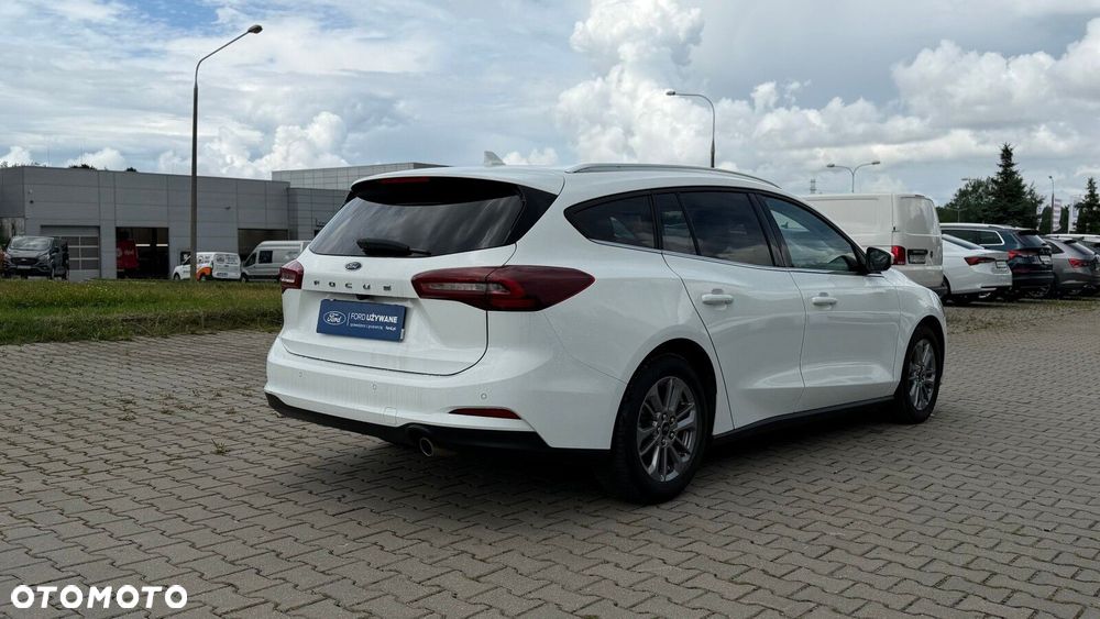 Ford Focus - 4