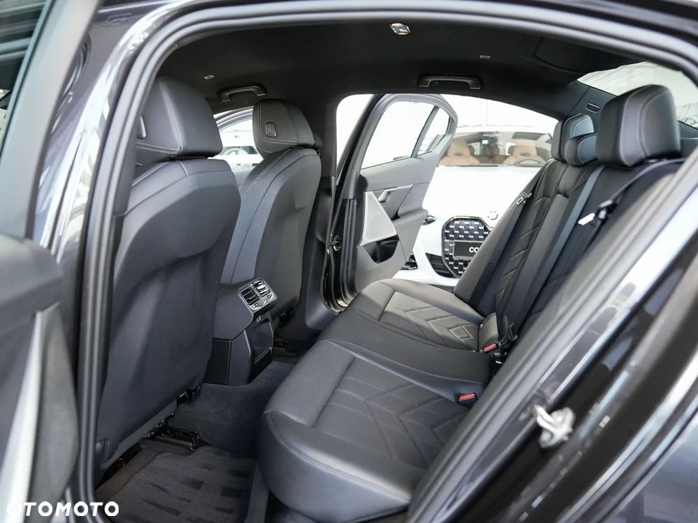 BMW Seria 5 - 15