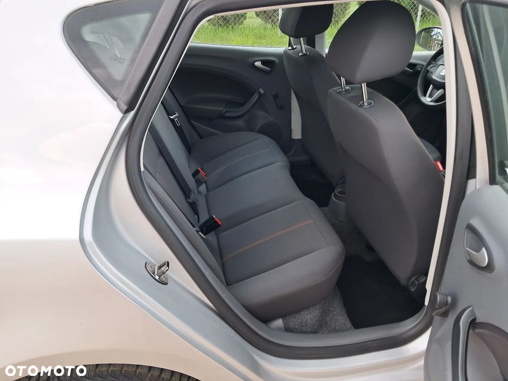 Seat Ibiza 1.4 16V Style - 21