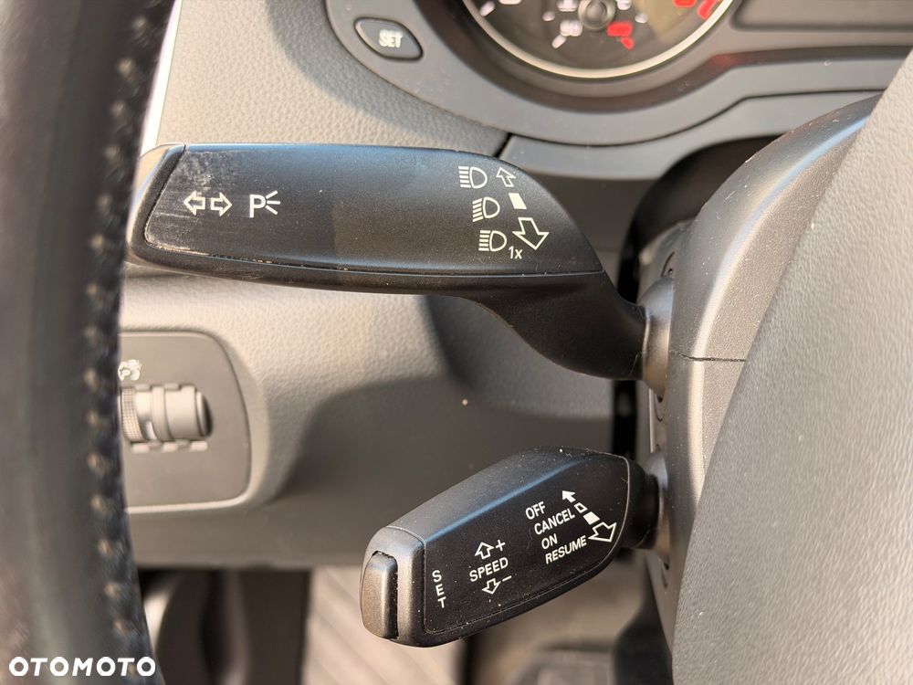 Audi Q3 2.0 TDI Quattro S tronic - 38