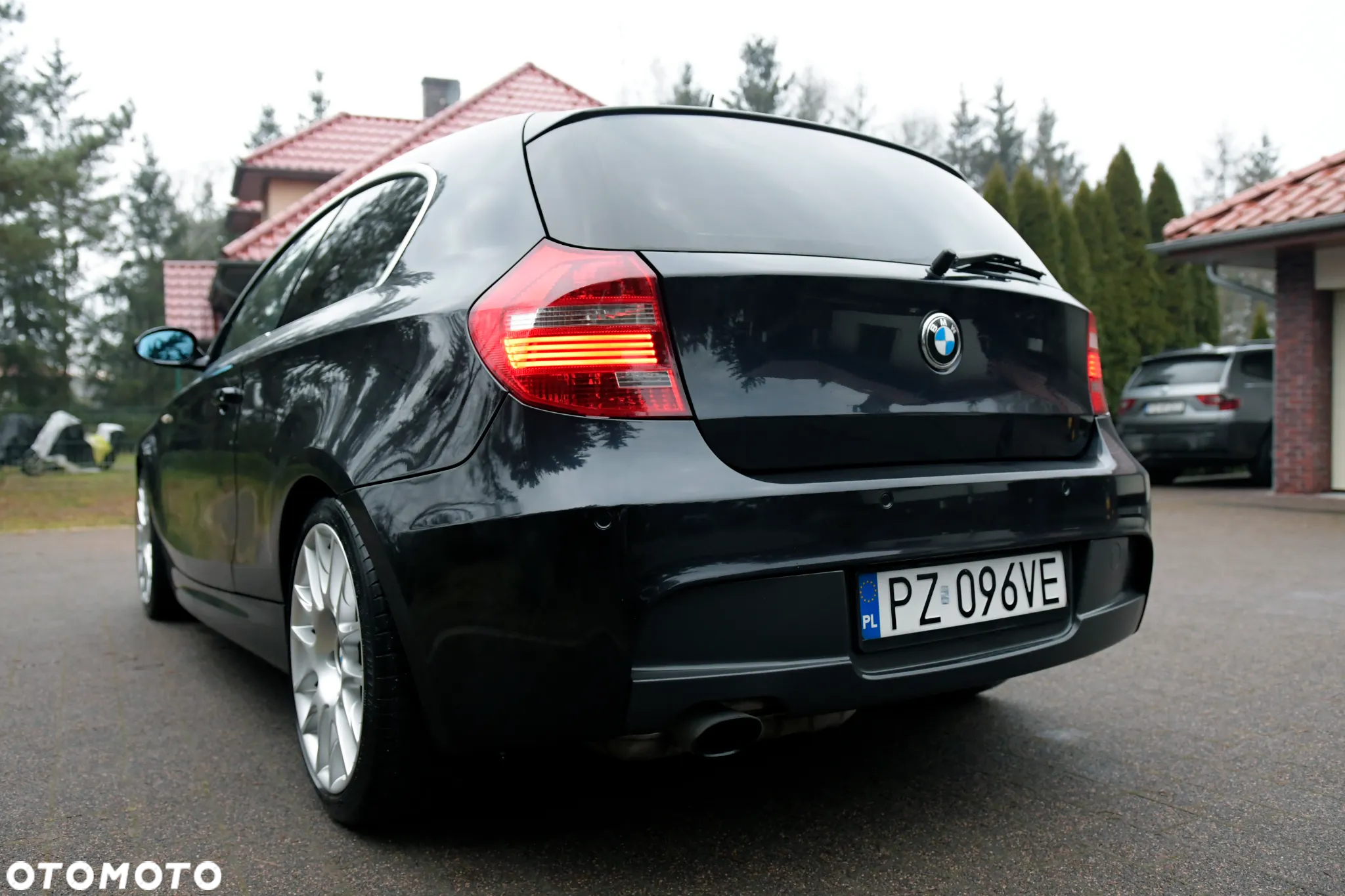 BMW Seria 1 120i - 4