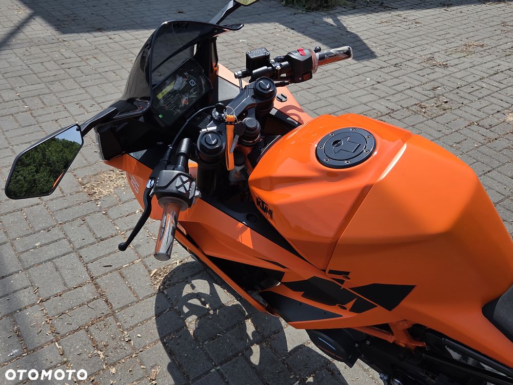 KTM RC 125 - 18