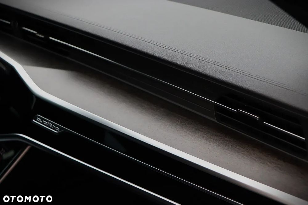 Audi A6 Avant 40 TDI quattro S tronic S line - 27