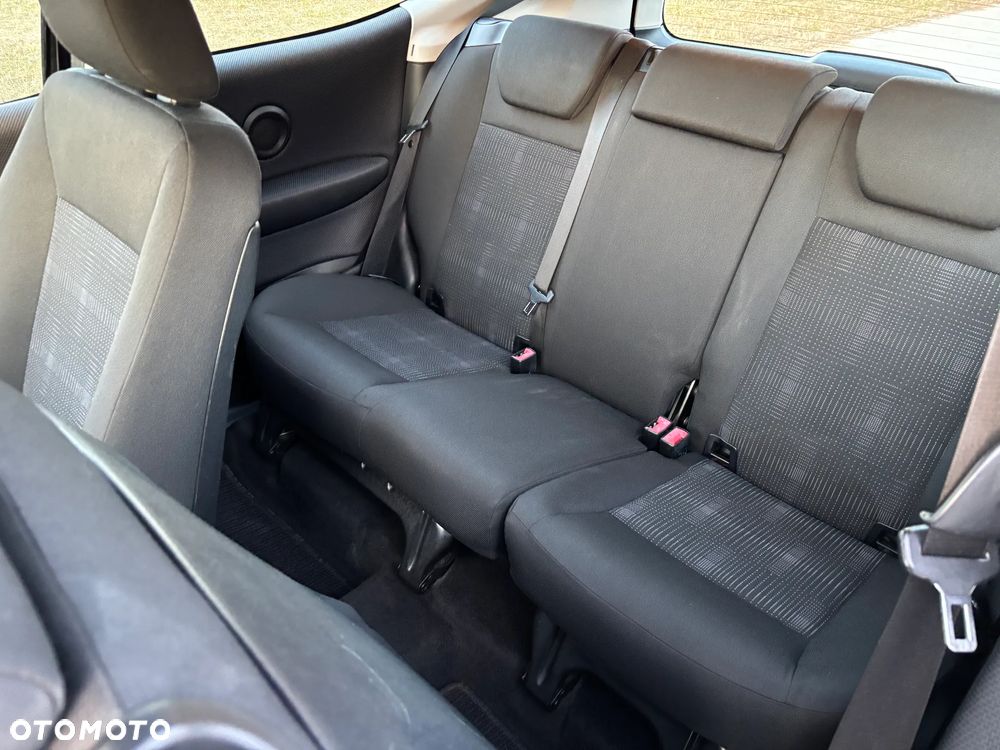 Mercedes-Benz Klasa A 160 BlueEFFICIENCY Elegance Special Edition - 22