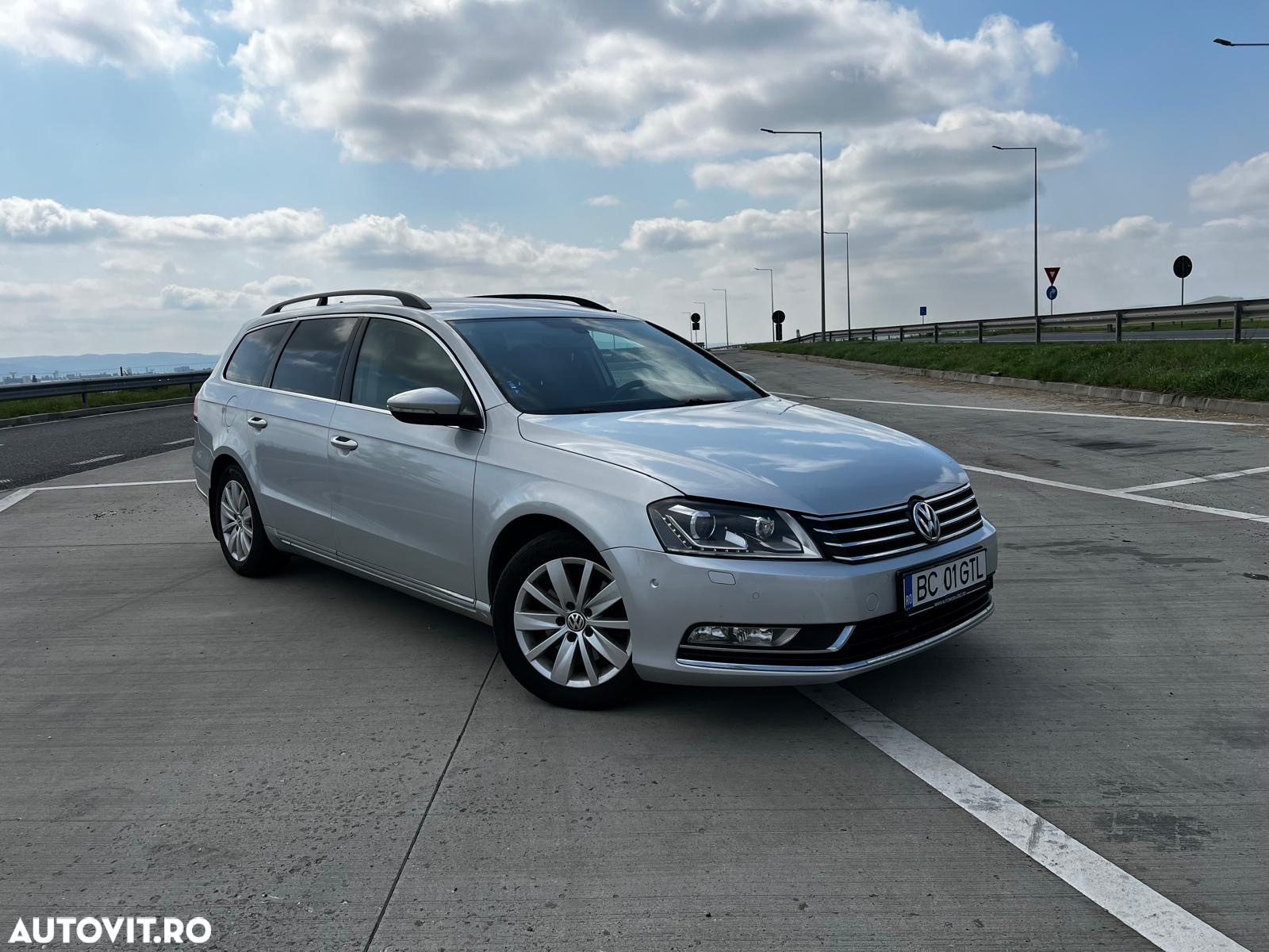 Volkswagen Passat Variant 2.0 TDI DSG BlueMotion Technology Highline - 2