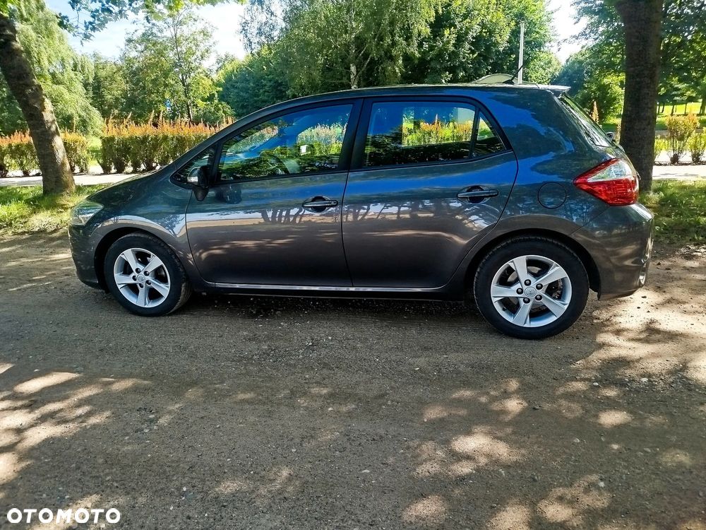 Toyota Auris 1.6 Edition - 2