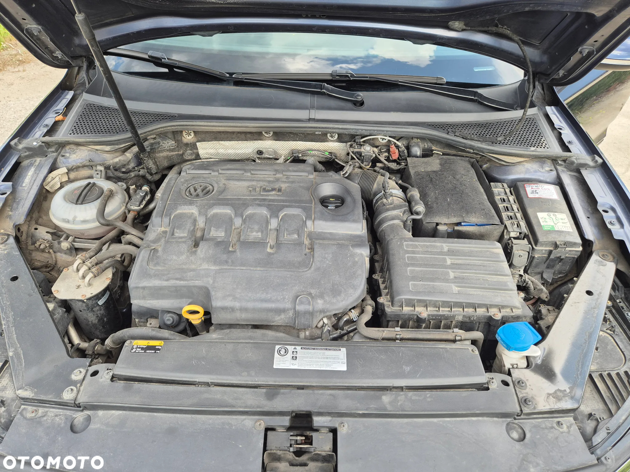 Volkswagen Passat 2.0 TDI BMT Trendline - 12