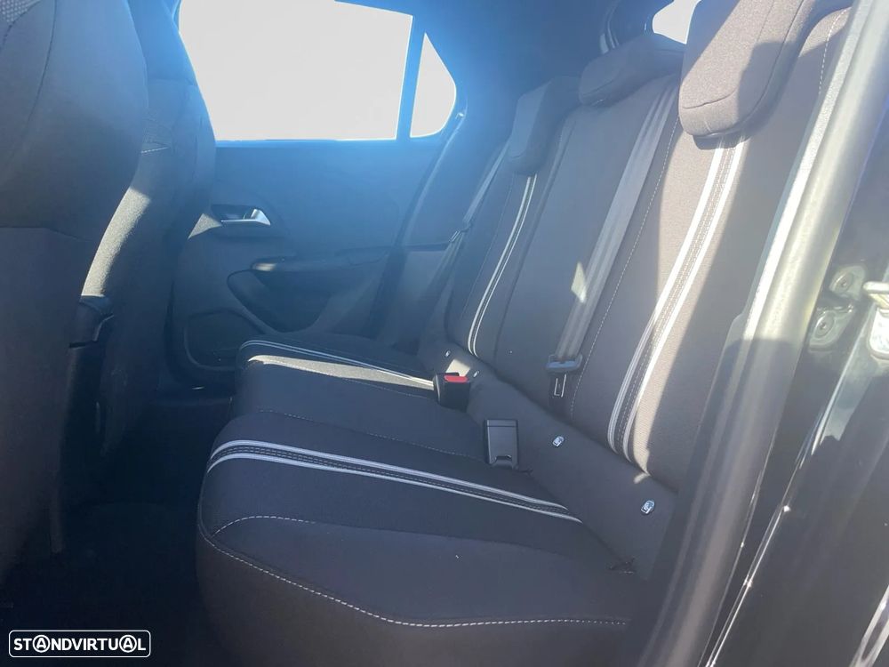 Opel Corsa 1.2 T GS - 15