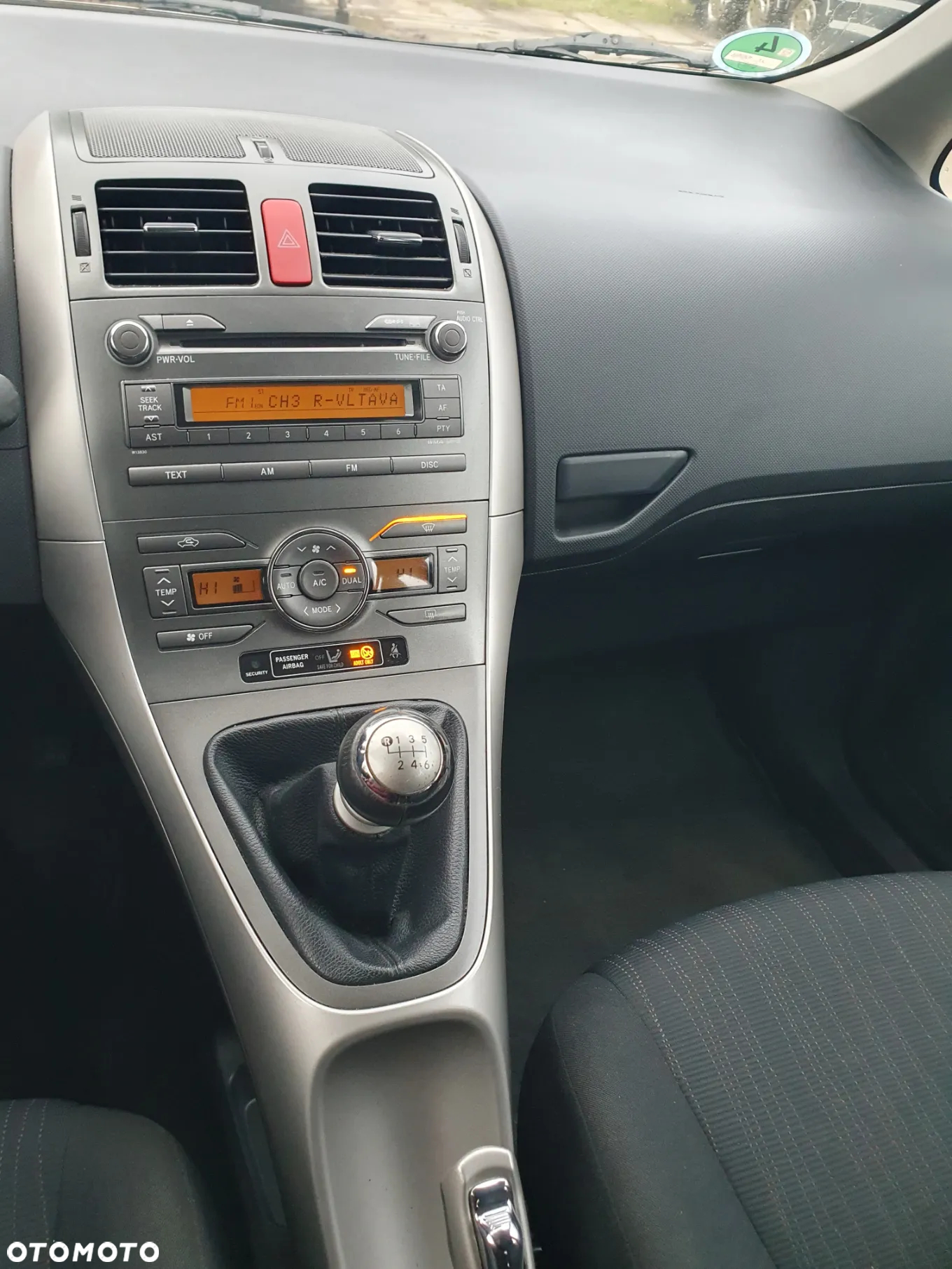 Toyota Auris 1.6 Life - 5