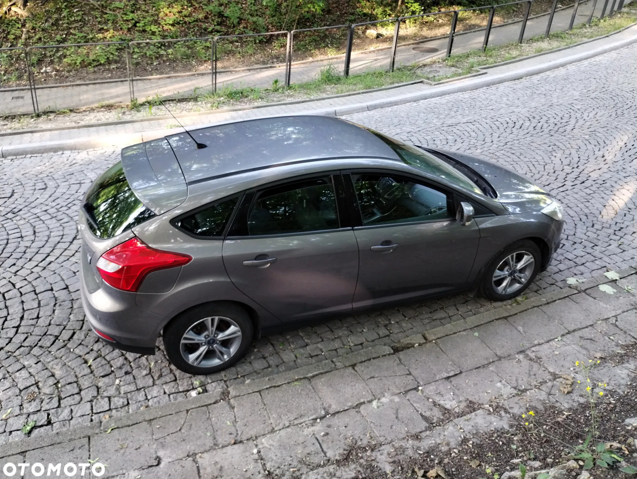Ford Focus 1.6 EcoBoost Trend Sport - 6