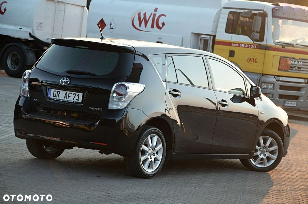 Toyota Verso - 9