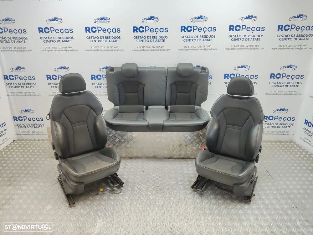 Conjunto Bancos em Pele Tecido Audi A1 8X S-Line S Line - 10