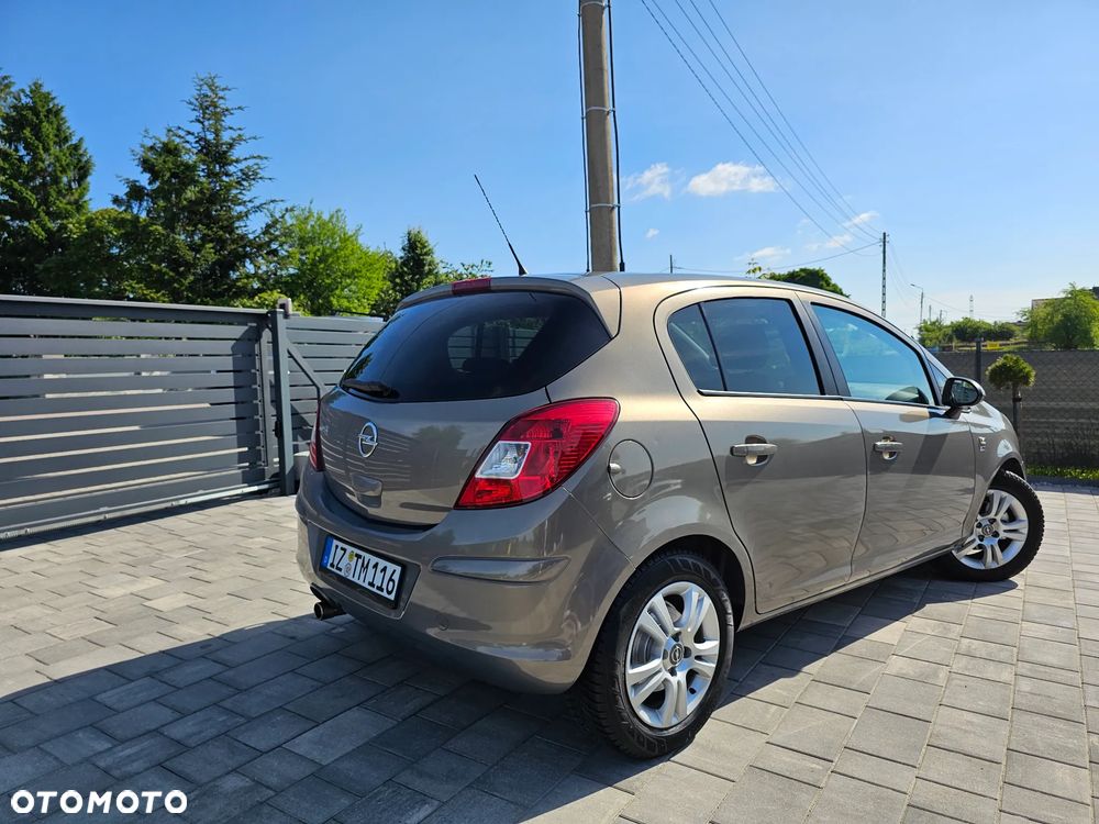 Opel Corsa 1.4 16V Automatik 150 Jahre - 18