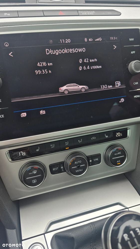 Volkswagen Passat 1.4 TSI BMT ACT Comfortline - 12