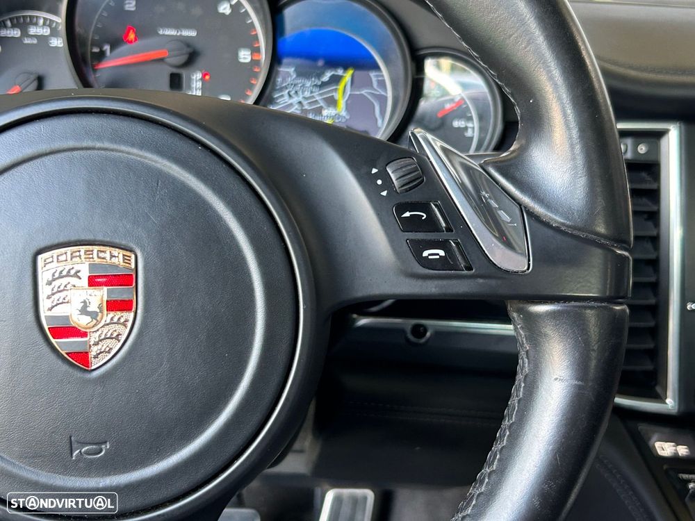 Porsche Panamera Edition - 40