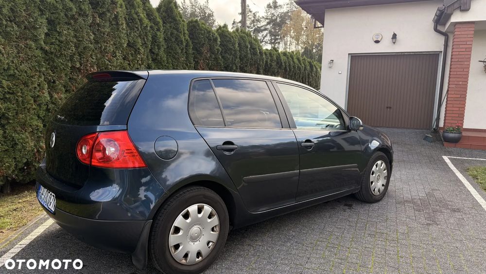 Volkswagen Golf 2.0 TDI Comfortline - 4