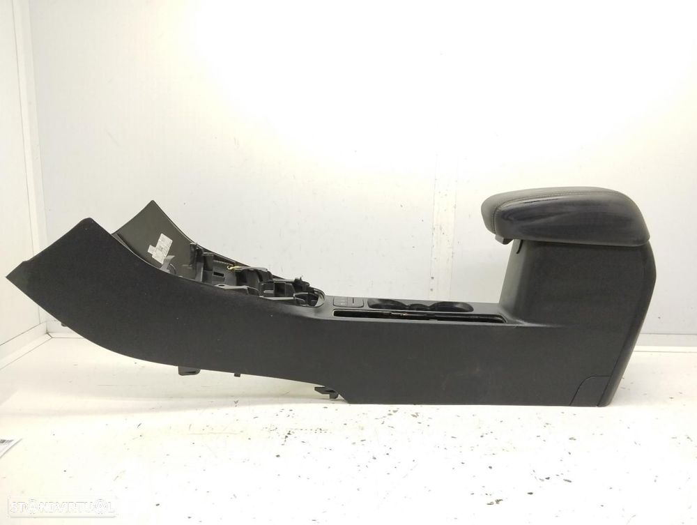 APOIO DE BRAÇOS FORD PUMA - 1