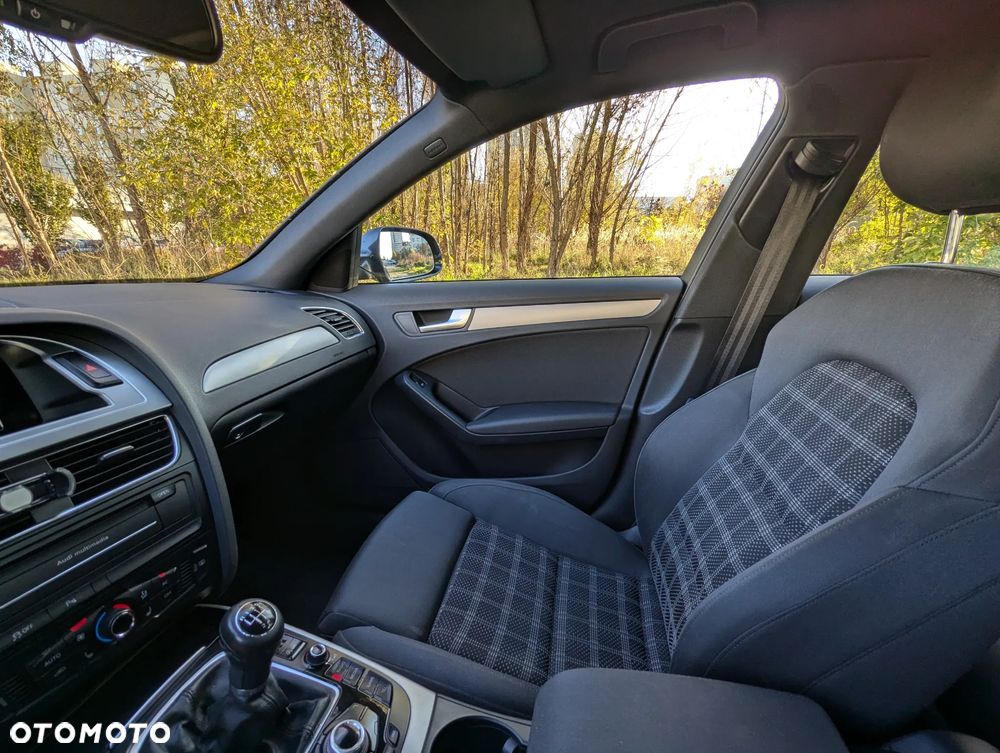 Audi A4 Avant 2.0 TDI - 18