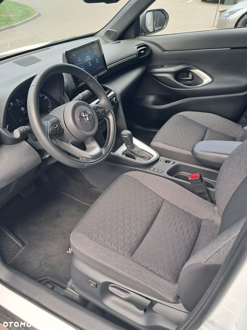 Toyota Yaris Cross - 5