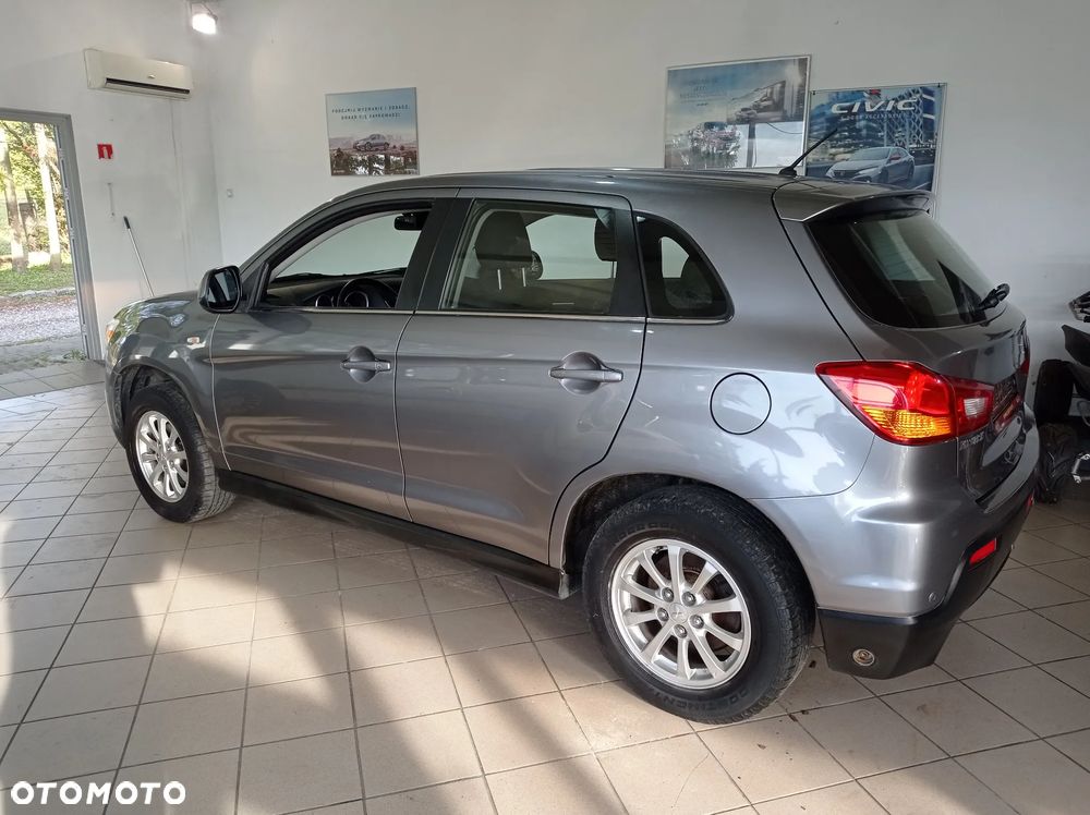 Mitsubishi ASX 1.6 Inform - 2
