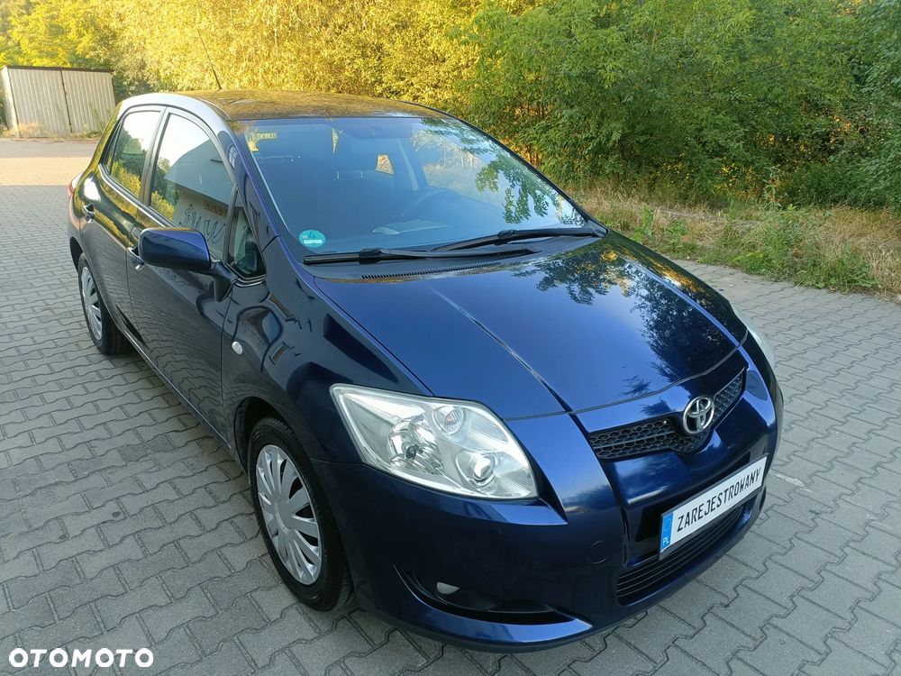 Toyota Auris 1.4 VVT-i - 9