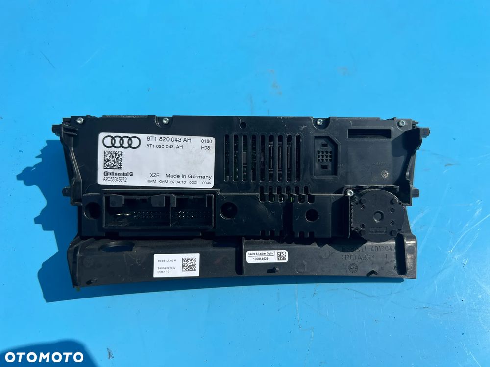 PANEL NAWIEWU AUDI A4 B8 8T1820043AH - 2