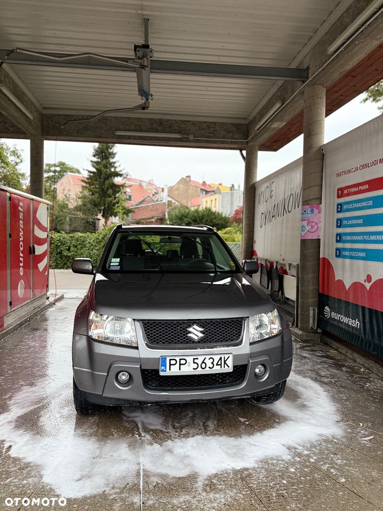 Suzuki Grand Vitara 1.6 - 3