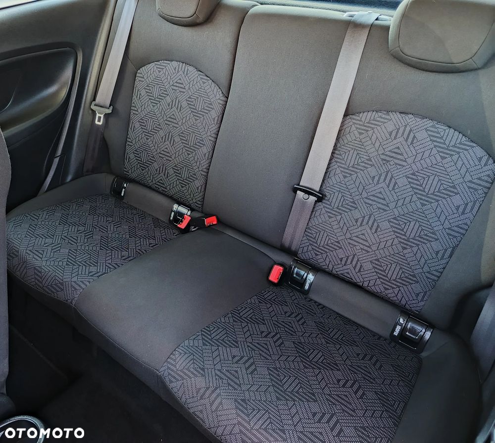 Opel Corsa 1.4 Innovation - 24