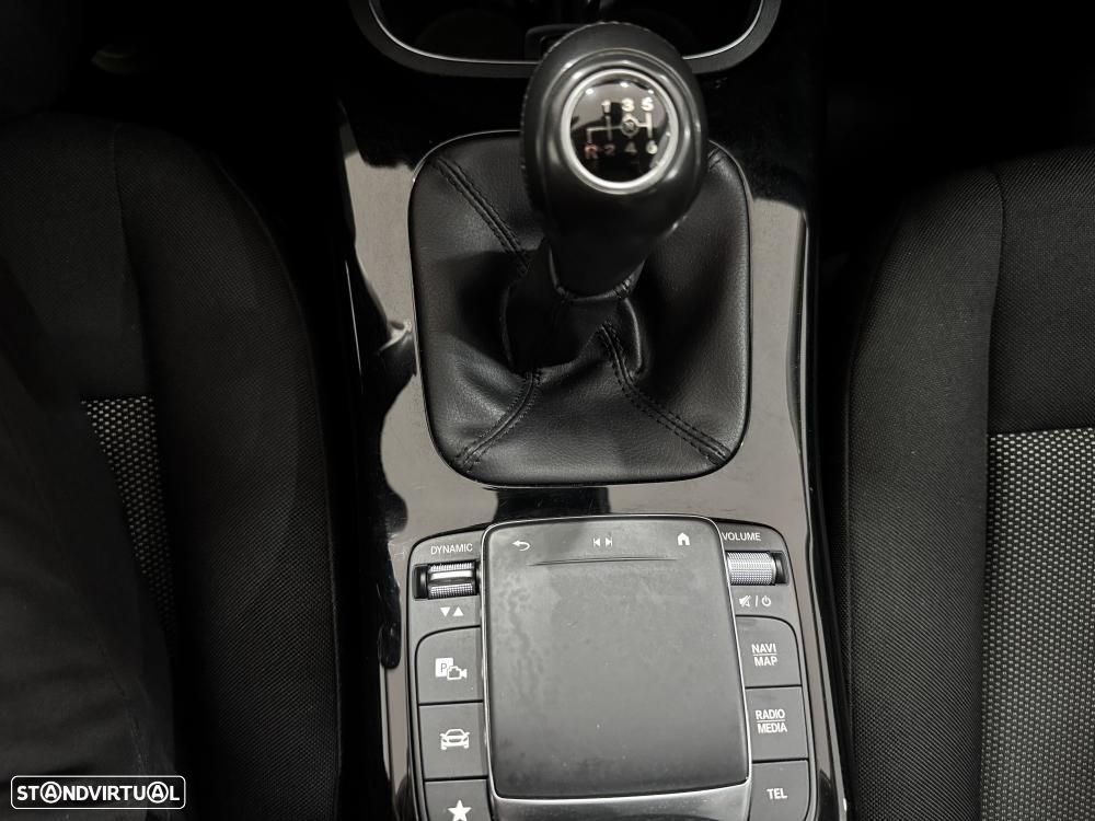 Mercedes-Benz A 180 d Style - 34