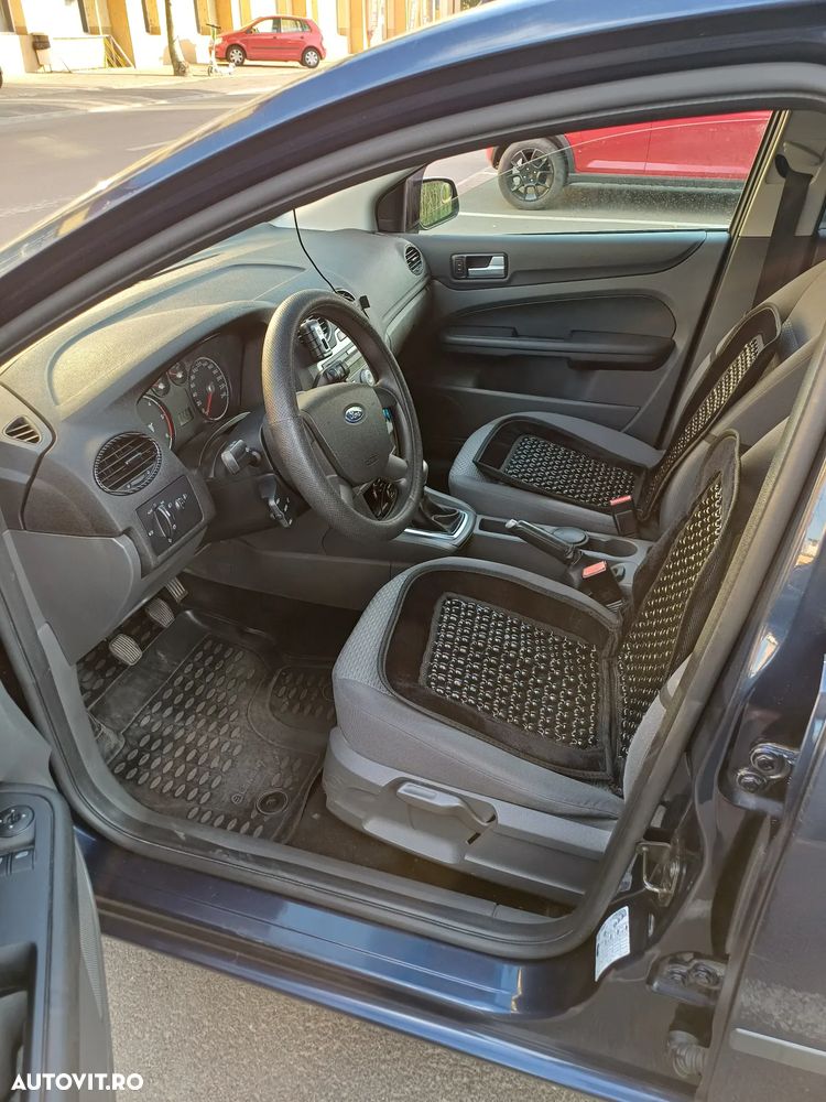 Ford Focus - 5