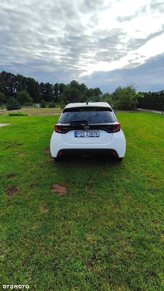 Toyota Yaris Hybrid 1.5 Active - 8