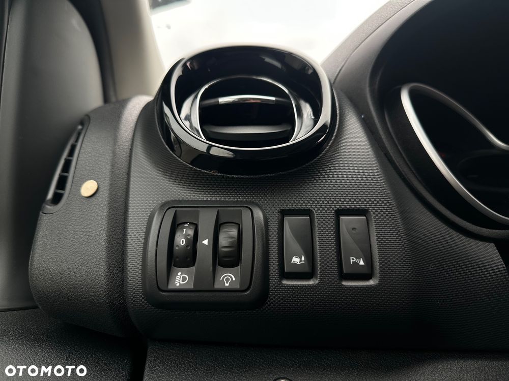 Opel Vivaro - 22