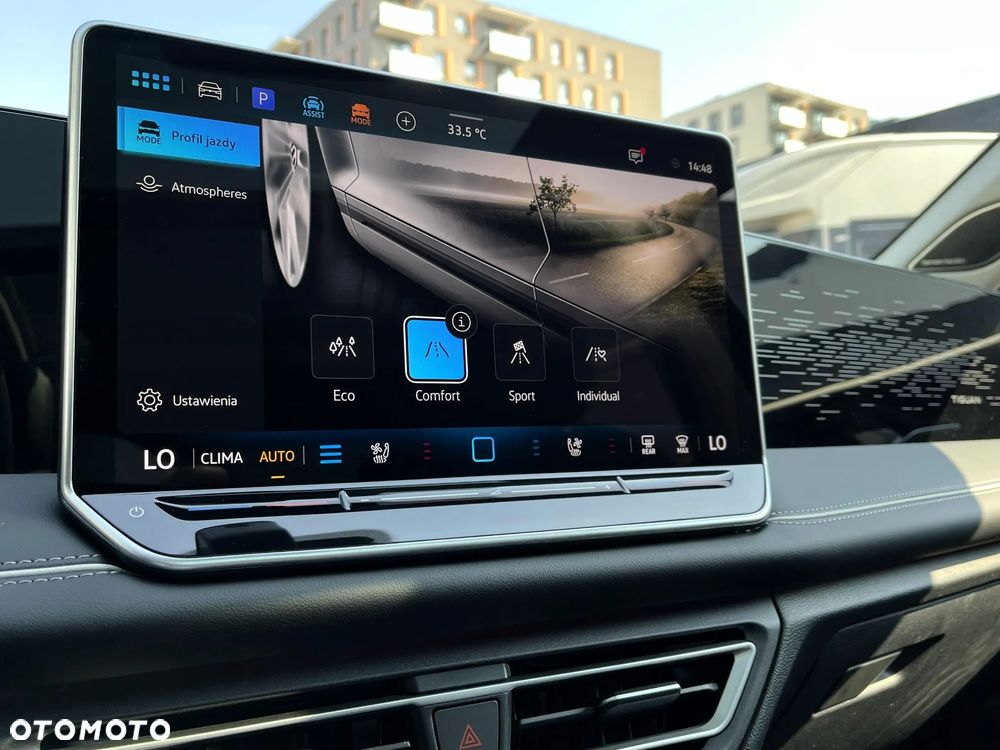Volkswagen Tiguan 2.0 TDI Elegance DSG - 24