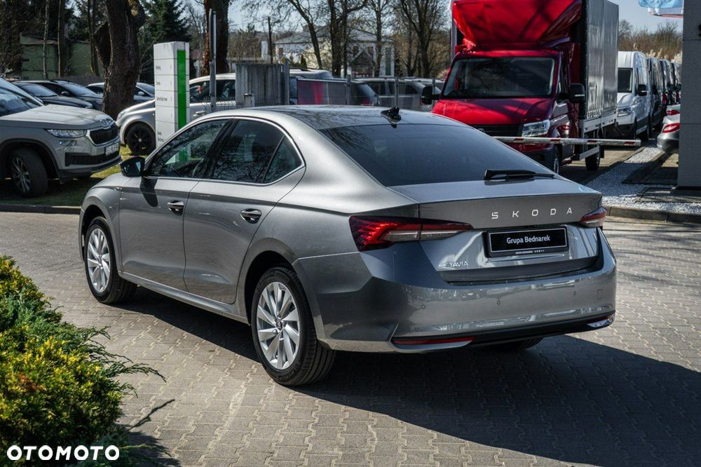 Skoda Octavia - 10