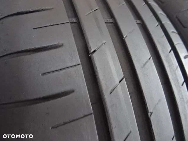 205/55/R17 91V Goodyear Efficient Grip Performance - 3