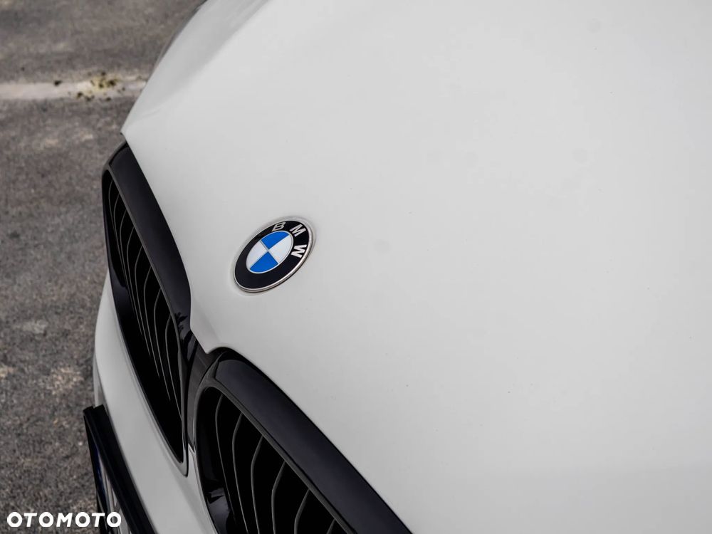 BMW Seria 5 520d xDrive - 8